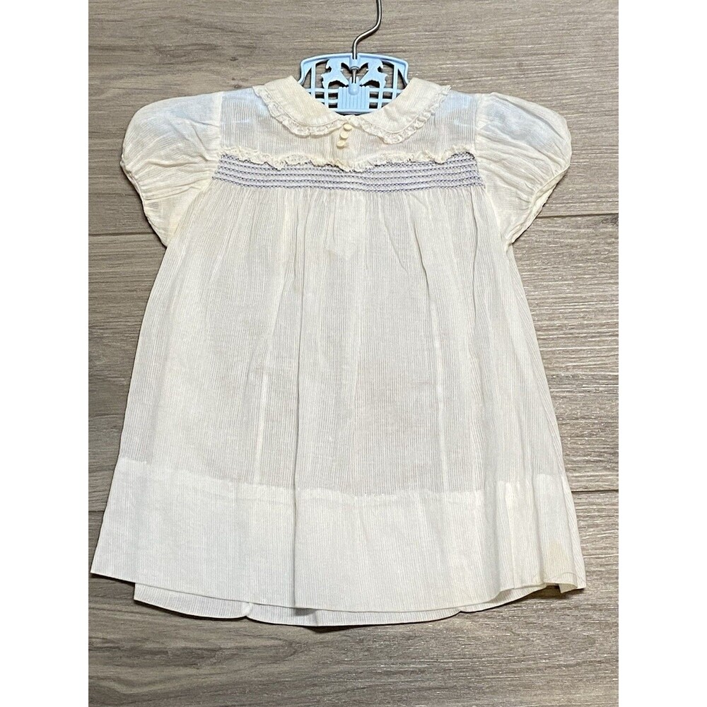 Vintage Baby Size 6-9 Mths? 13-18 lbs  Girls White/ Blue Smocked Dress CUTE